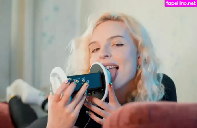 Kitty Cat Helza OnlyFans Thumbnail #jqUw71Pm61