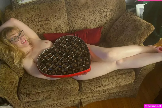 Kitty Christiansen OnlyFans Thumbnail #iZEMKKlz8Z