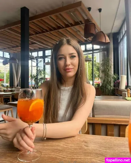 Kitty Di OnlyFans Thumbnail #9MlSEDBTKz