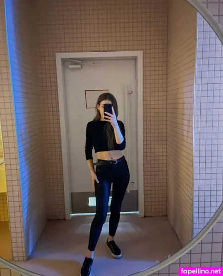 Kitty Di OnlyFans Thumbnail #yDRO7jZoeS