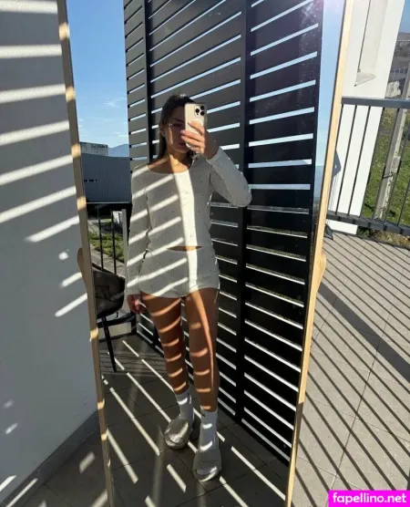 Kitty Dreams OnlyFans Thumbnail #V4i9fQg8Rb