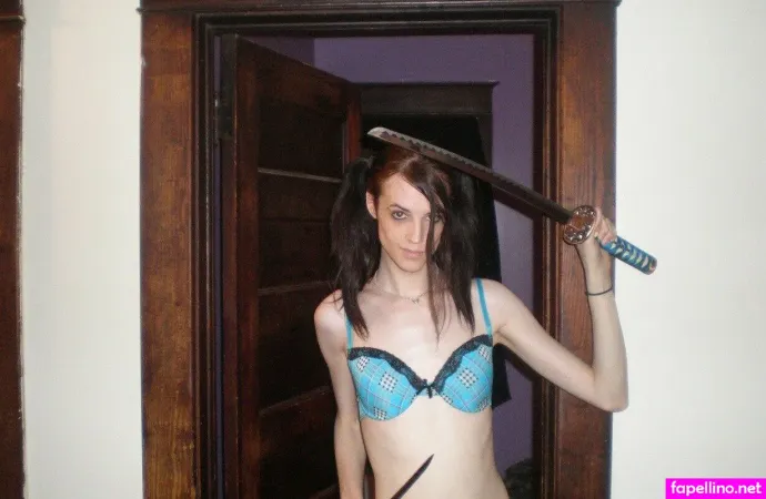 Kitty Kaiti OnlyFans Thumbnail #F6dVmA9jvz
