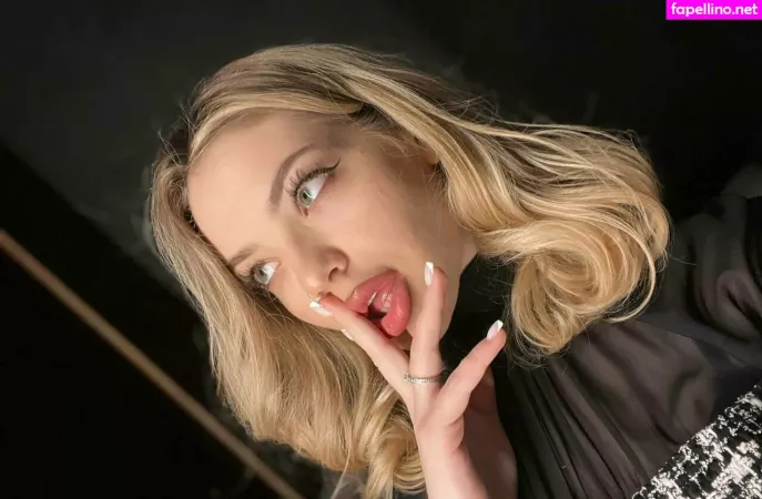 Kitty Kateee OnlyFans Thumbnail #MojmI8wdRg