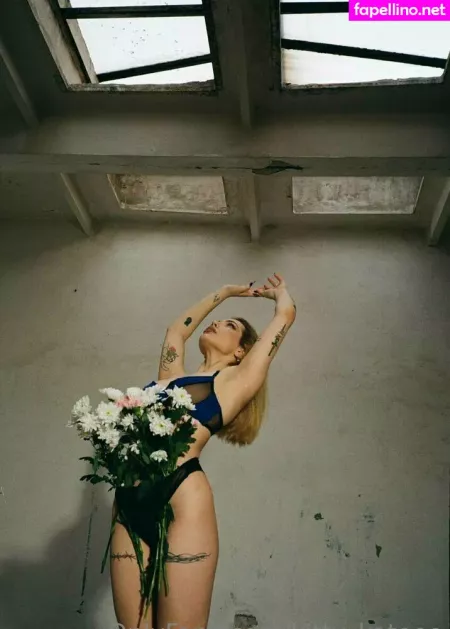 Kitty Kateee OnlyFans Thumbnail #tx6GJJnX7b