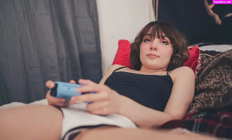 Kitty Kaya1 OnlyFans Thumbnail #WWjOv4uVxD