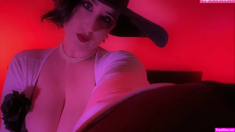 Kitty Leroux00 OnlyFans Thumbnail #QYEJwKxLaC