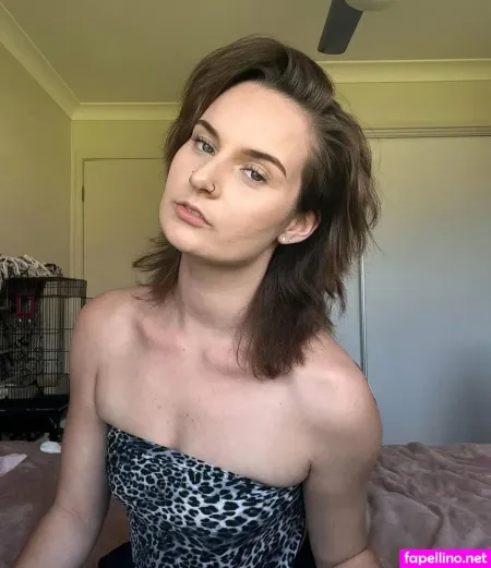 Kitty Liz OnlyFans Thumbnail #RChZswCwuK