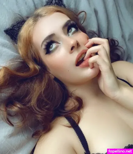 Kitty Lynd OnlyFans Thumbnail #dxEhlQ2nGX