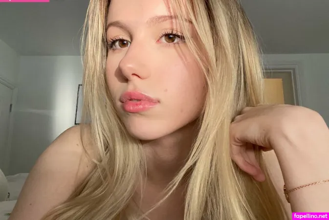 Kitty Mae OnlyFans Thumbnail #9YzoRpIYbg