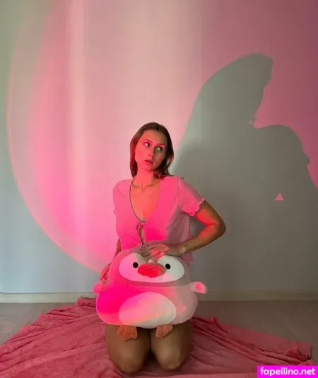Kitty Marlow OnlyFans Thumbnail #hYO9BbFSau