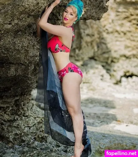 Kitty Orlova OnlyFans Thumbnail #2chUAqKs68