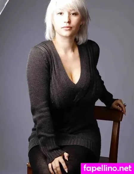 Kitty Orlova OnlyFans Thumbnail #35xNrEfRuo