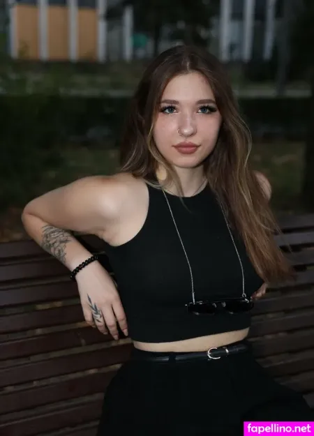 Kitty Stasyaa OnlyFans Thumbnail #M6utrDIcIM