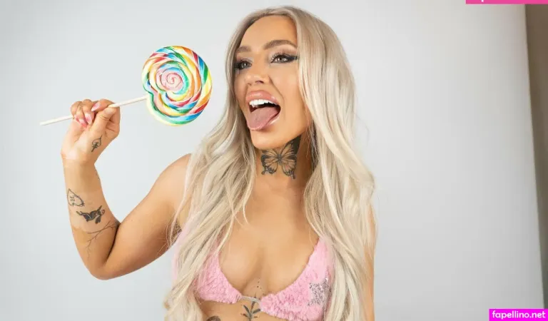 Kittybooboo1 OnlyFans Thumbnail #RzY5qgzsm5