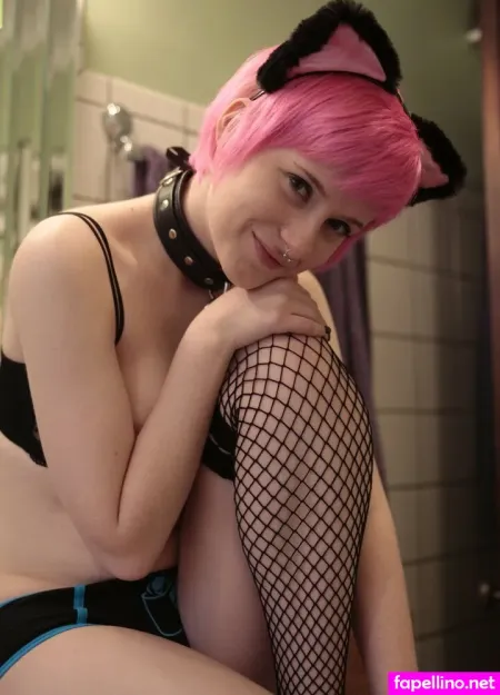 Kittycafe OnlyFans Thumbnail #k5svvrqRig