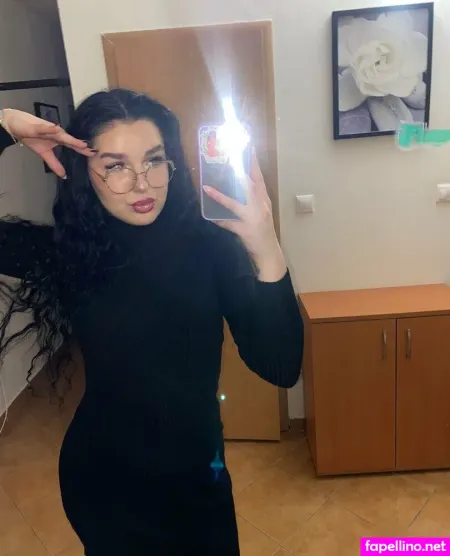 Kittyfeve R Main Profile Photo