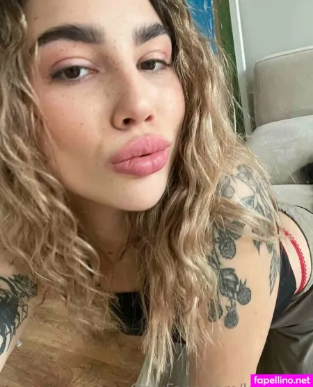 Kittyhixo Main Profile Photo