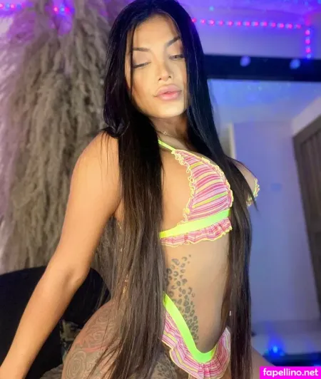 Kittyhotts OnlyFans Thumbnail #WHYR6yTw1Y