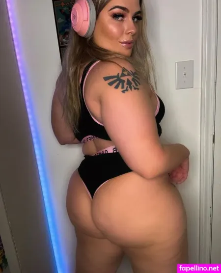 Kittyk OnlyFans Thumbnail #nEr8pkhhXC