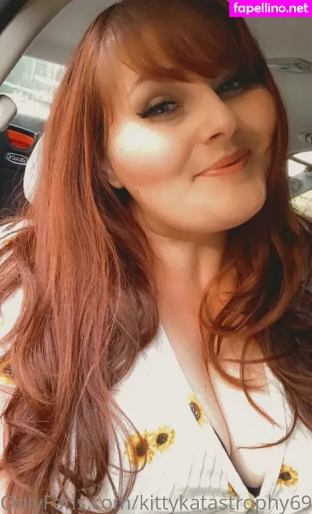 Kittykatastrophy69 OnlyFans Thumbnail #0vLBbyvand