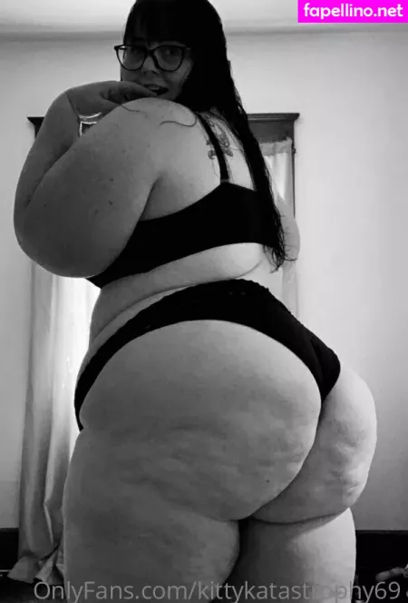 Kittykatastrophy69 OnlyFans Thumbnail #8zpI2L4Anx