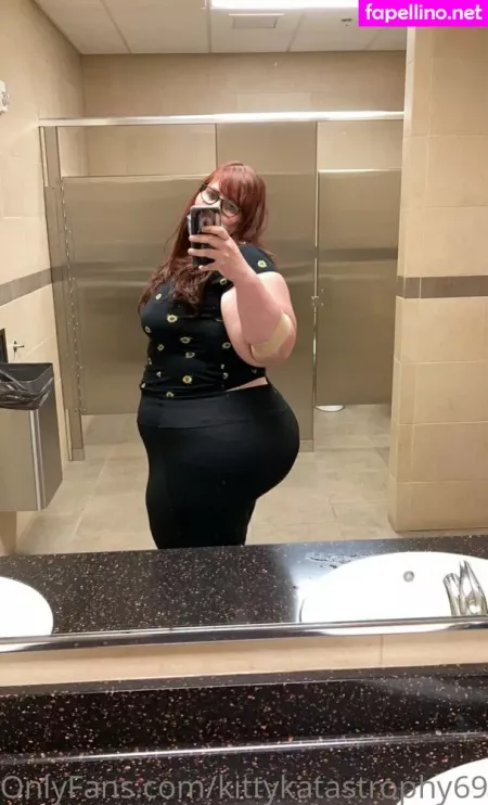 Kittykatastrophy69 OnlyFans Thumbnail #GmeWtQQOtB