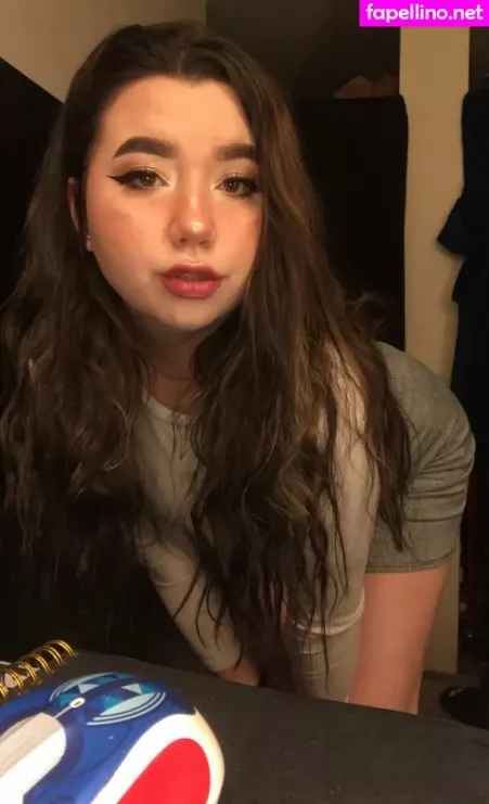 Kittykimxxfree OnlyFans Thumbnail #Bv42AnkiEt