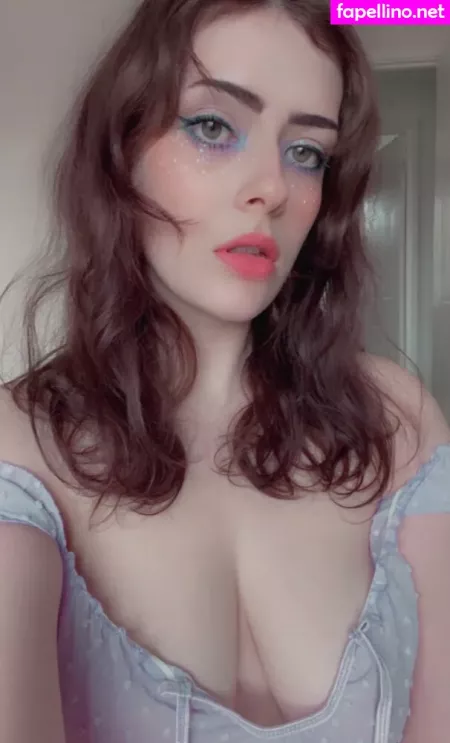 Kittylynd OnlyFans Thumbnail #Hc2gQ5P9tN