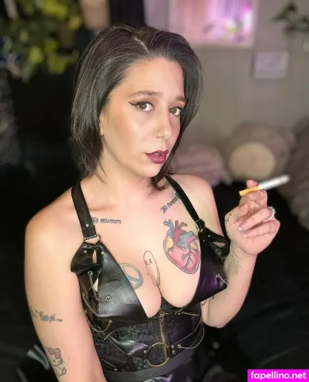 Kittylynnsmokes2 OnlyFans Thumbnail #c9HvXEF3OR