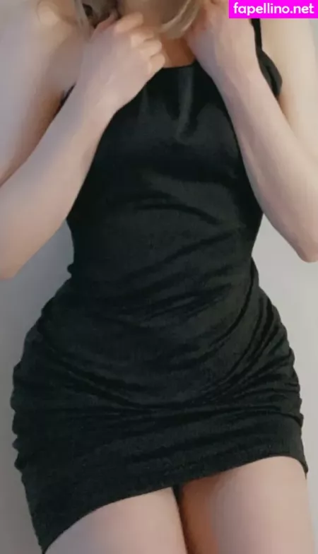 Kittysophie OnlyFans Thumbnail #3cKX4n7d76