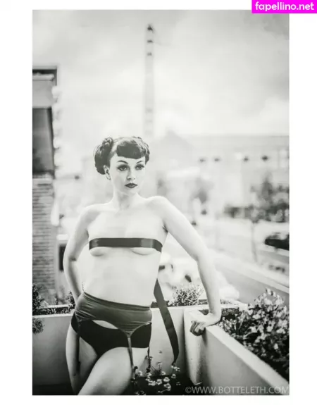 Kittytenebris OnlyFans Thumbnail #MmDlA48Lt5