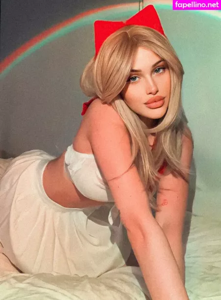 Kittytheasmrqueen OnlyFans Thumbnail #0Q5ZovUmyE