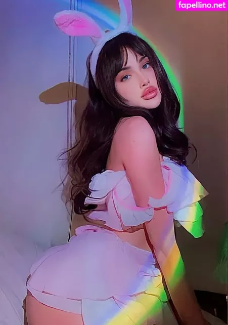 Kittytheasmrqueen OnlyFans Thumbnail #f9tHYYZ4Um