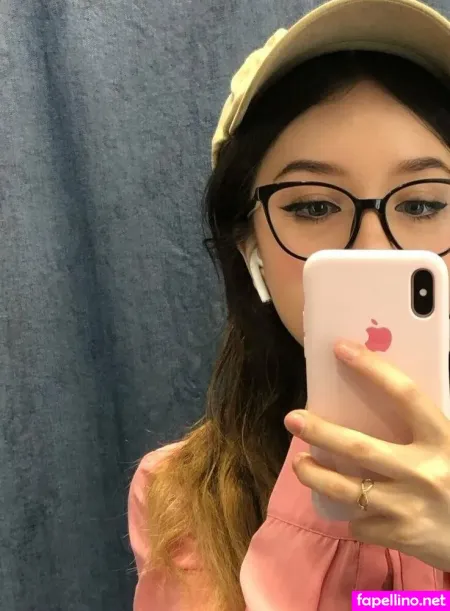 Kittywis OnlyFans Thumbnail #2CyF6uWsGz