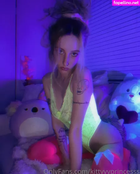 Kittyyyprincesss OnlyFans Thumbnail #gcYv3krSJg