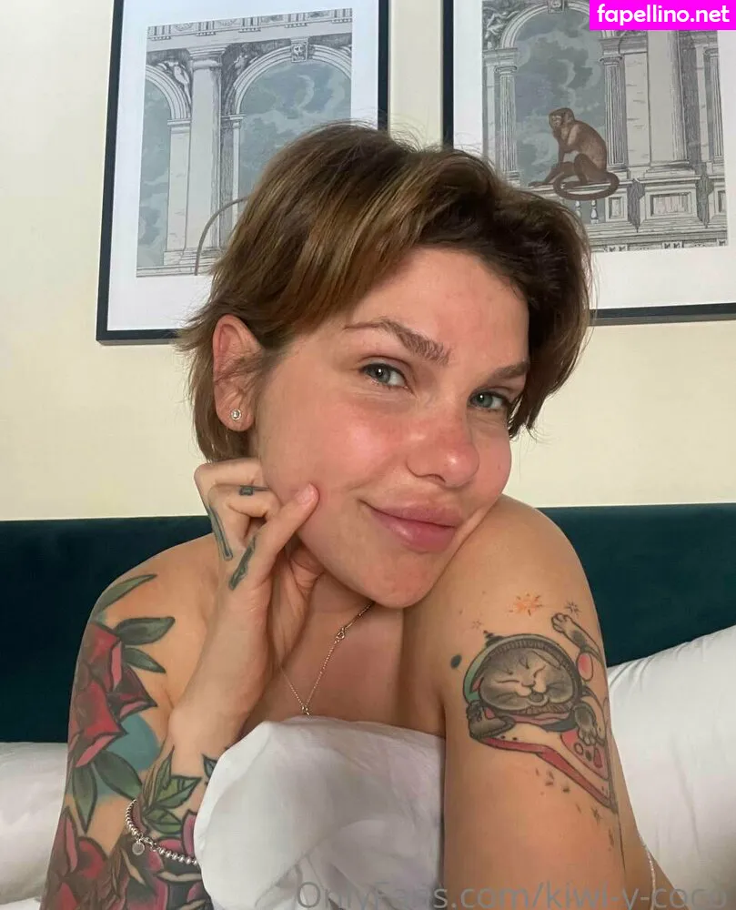 kiwi-y-coco Nude Leaked OnlyFans Photo #7LhElQBUnE