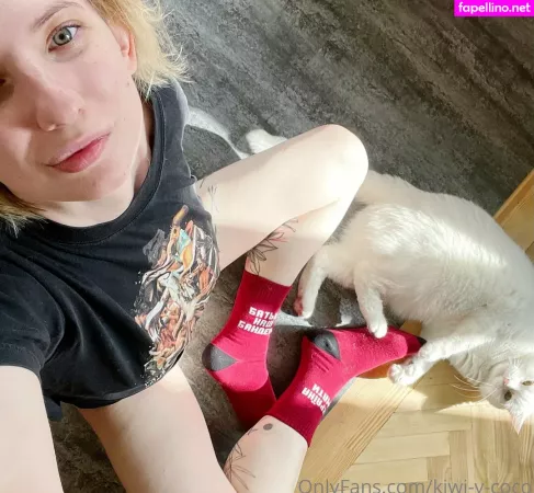 Kiwi Y Coco OnlyFans Thumbnail #FcQpZjaQXF