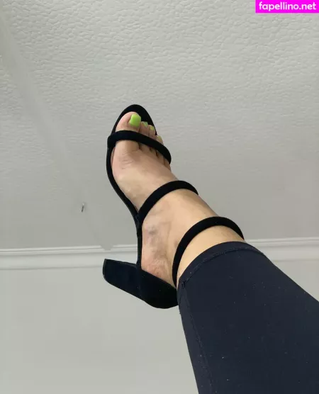 Kiwibbw OnlyFans Thumbnail #Hb3gjrofqv