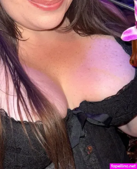 Kiwichiara Main Profile Photo