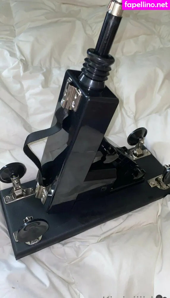 glocastellar, kiwigiiiirl Nude Leaked OnlyFans Photo #3vUWsCXTou