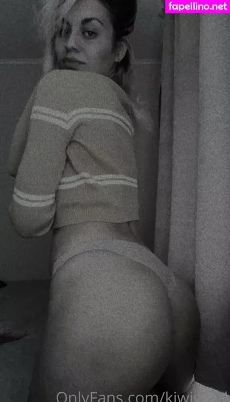 Kiwigiiiirl OnlyFans Thumbnail #Ekuc0wIdm9