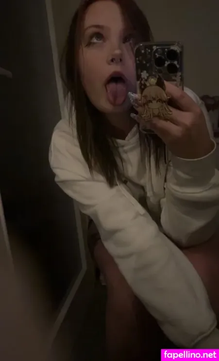 Kiwiimoon OnlyFans Thumbnail #eHv5Ck9aO2