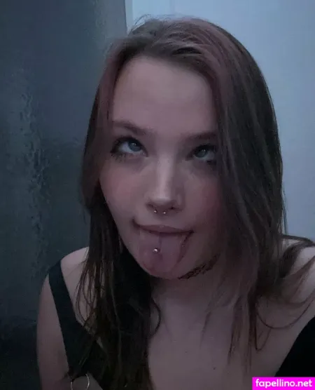 Kiwiimooncosplay OnlyFans Thumbnail #oOa4SgcB4k