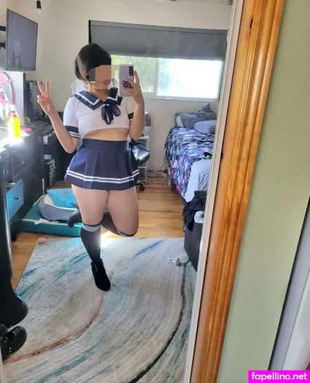 Kiwiisbored OnlyFans Thumbnail #A2bGxpFnBB