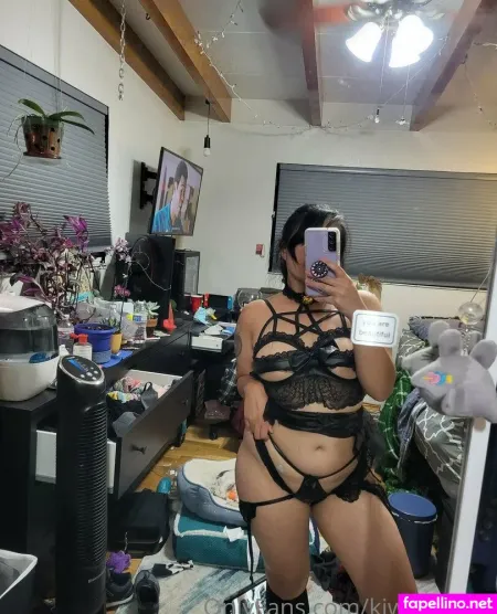 Kiwiisbored OnlyFans Thumbnail #ucYpHwUwrx