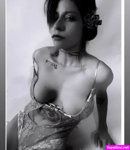 Kiwiiwik OnlyFans Thumbnail #UENmdEDPx8