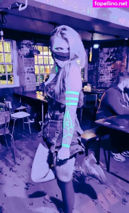 Kiwo OnlyFans Thumbnail #4kvFvolZJz