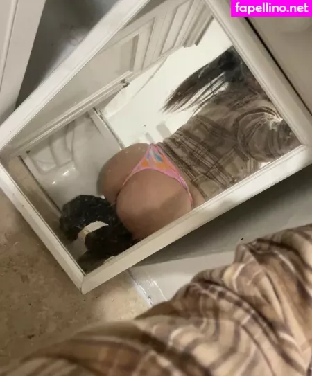 Kiwwimay OnlyFans Thumbnail #XQ4hkQQdRF