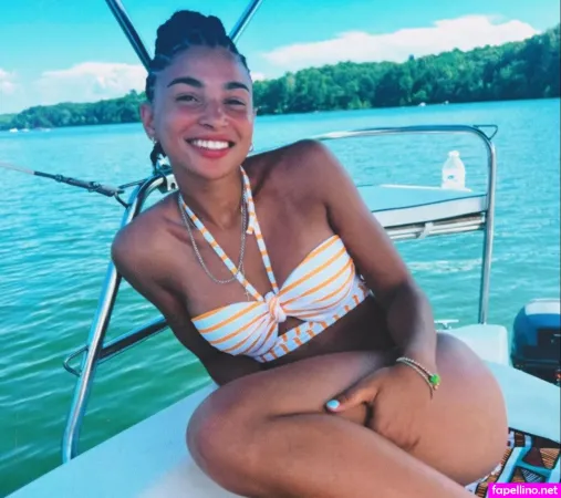 Kiya Morris OnlyFans Thumbnail #emlVc4SokW