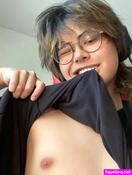 Kiyana Vi OnlyFans Thumbnail #Z96bF0KL34
